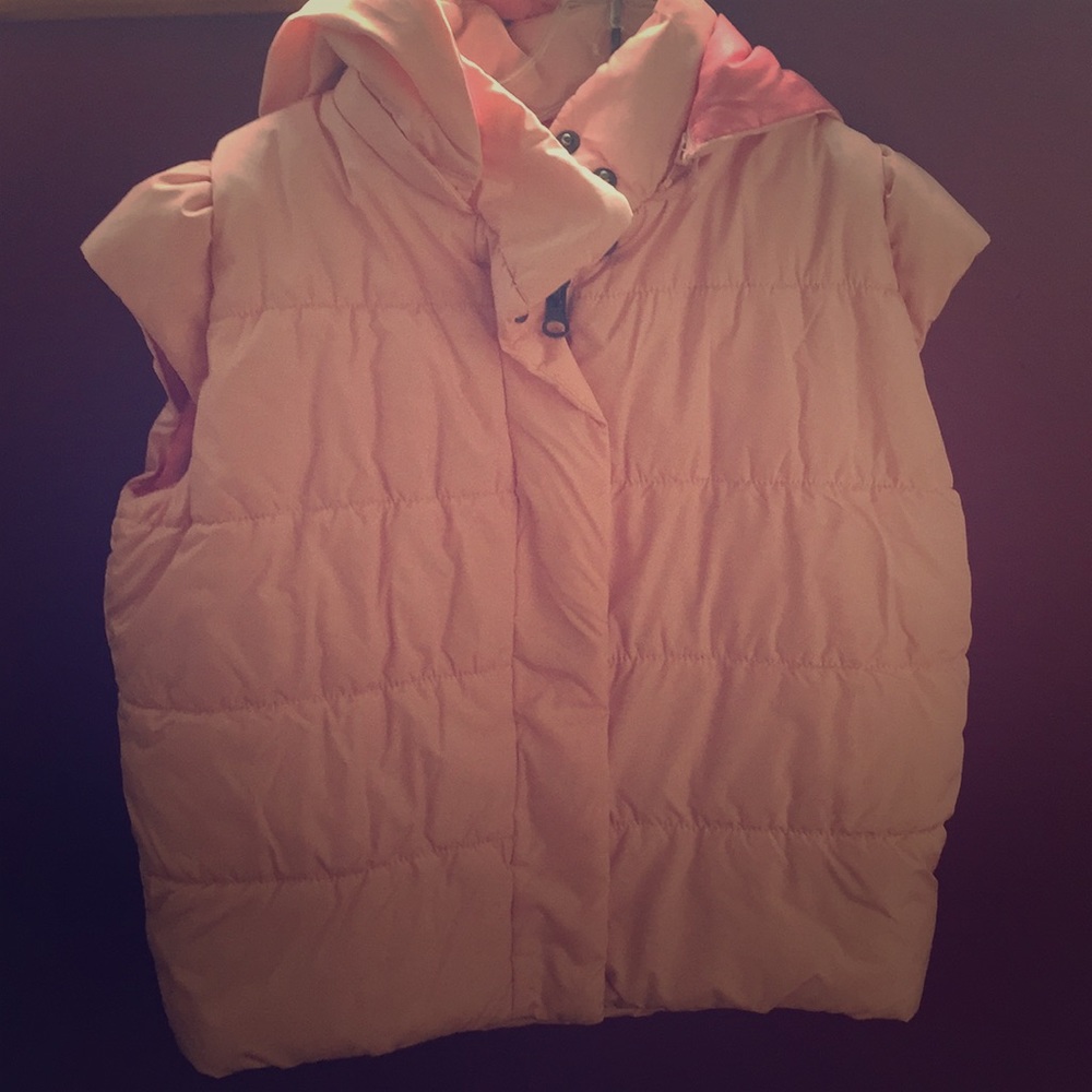 Cherokee Puffy Winter Vest Size S